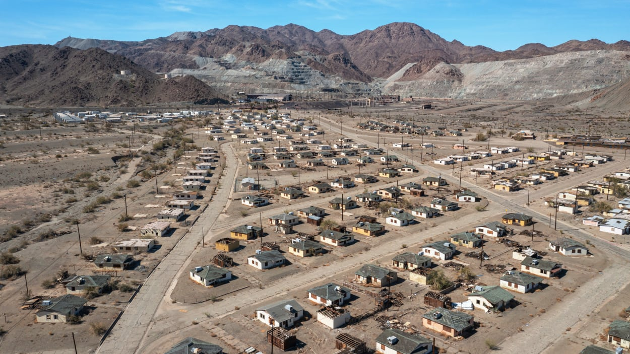 abandoned towns in california